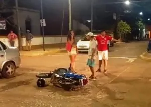 Choque y agresión en pleno centro de Mercedes: 2 detenidos