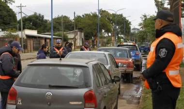 Tránsito realiza operativos de control en distintos sectores de la ciudad