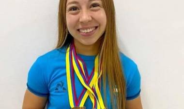 La mercedeña Agustina Álvarez consiguió TRIPLE medalla