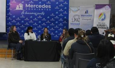 Charla sobre la Trata de Personas en Mercedes