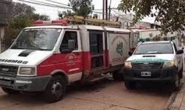 Mercedes :  Se Incendió una vivienda lindera al Colegio  del Bº Comunicaciones