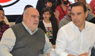 La interna radical se despierta y Colombi busca seducir al kirchnerismo