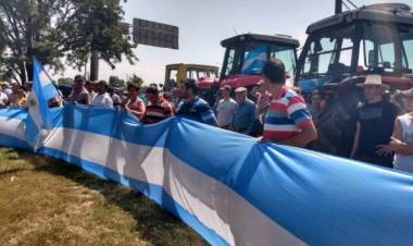 Vacunación antiaftosa: proponen ajustes en planes para 2025-2026