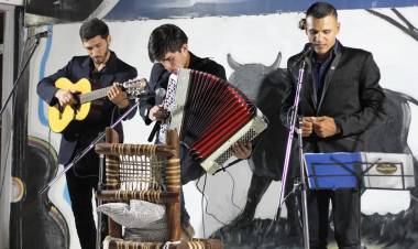 Mercedes : Homenaje chamamecero a Quique Sheridan y Lacho Sena