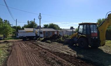 Mercedes : Senda Peatonal En El Barrio 5 De Julio