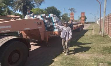 Felipe Yofre : Llego la nueva iluminación para el Club San Martin