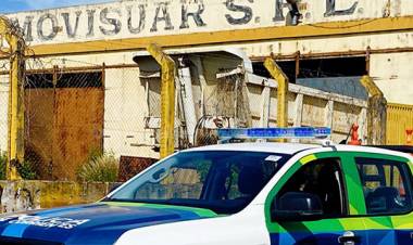 Investigan robo en un taller ubicado por avenida San Martín de Mercedes