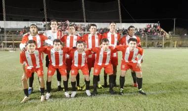 Fútbol de Primera: Castello 3 vs Paso de los Andes 1