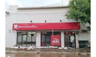 Yuyo Fernández ”Seguimos esperando novedades de los directivos del Banco de Entre Ríos”