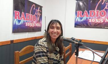 La motosierra llego a los estudiantes becados por la Municipalidad de Mercedes 