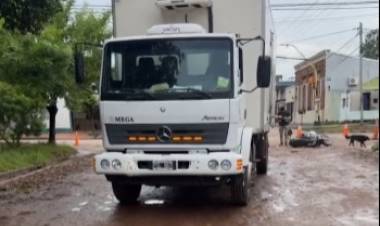 Mercedes: un motociclista falleció tras chocar con un camión