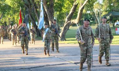 Acto por el Día del Arma de Artillería y homenaje a Santa Bárbara en la Guarnición Ejército Mercedes