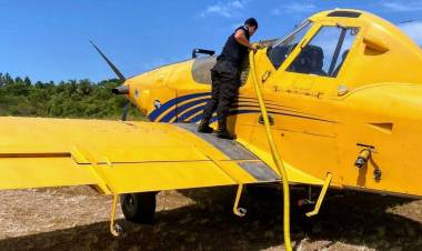 Corrientes refuerza el operativo aéreo para combatir incendios forestales