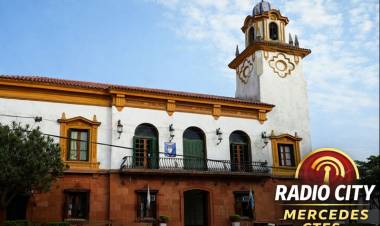 Anuncian aumento salarial para empleados municipales de Mercedes