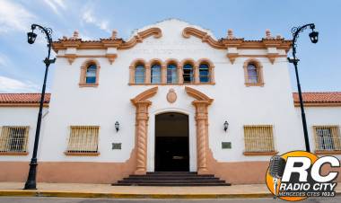 Mercedes: la Escuela Normal celebra sus 132 años recuperando las historias y recuerdos de generaciones de alumnos