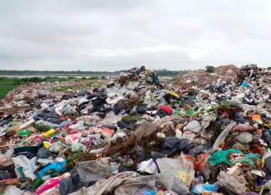 Mercedes debe eliminar el basural en las inmediaciones de la ruta 123