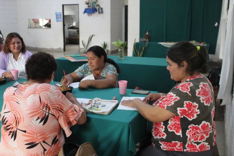 Mercedes : Comenzaron Las Clases De Alfabetización Para Adultos