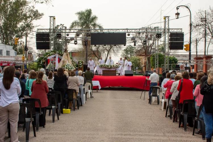 Mercedes celebro el día de Patrona, la Virgen de la Mercedes