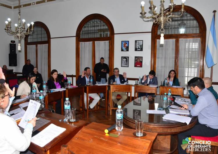  Mercedes : 4°  Sesión ordinaria del Concejo Deliberante  