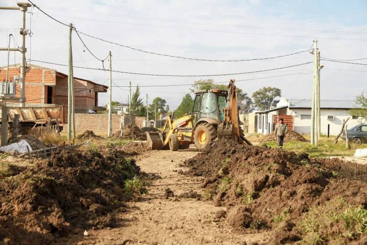 Mercedes : La Intendente Juanita Gauto recorrió obras en ejecución