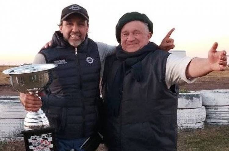 César "Pity" Quiroz de Mercedes se coronó campeón en la Fuerza Libre Internacional 