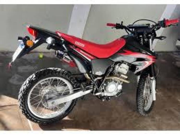 Recuperaron en Mariano I Loza  una motocicleta con pedido de secuestro en Buenos Aires