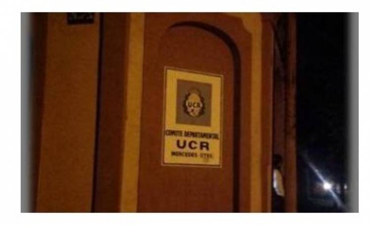 La UCR Mercedes saludó a la comunidad por las fiestas de fin de año