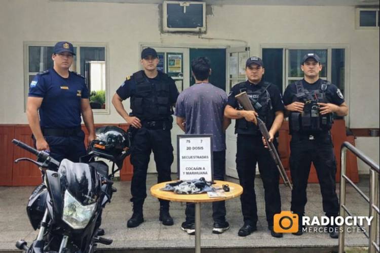 Mariano I Loza : Evadió un control y terminó demorado con cocaína y marihuana