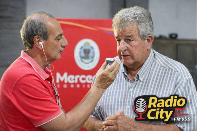 Mercedes : Cemborain cargó con dureza contra las comparsas locales que se bajaron del Carnaval