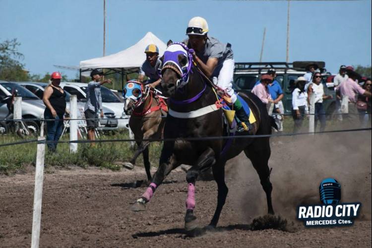 Domingo a puro turf: 13 carreras imperdibles en el Hípico Ciudad de Mercedes