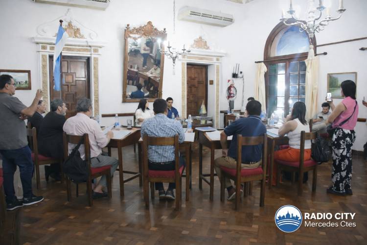 Mercedes: aprobaron el pliego de Jorge Navia y se redefinieron los bloques del Concejo