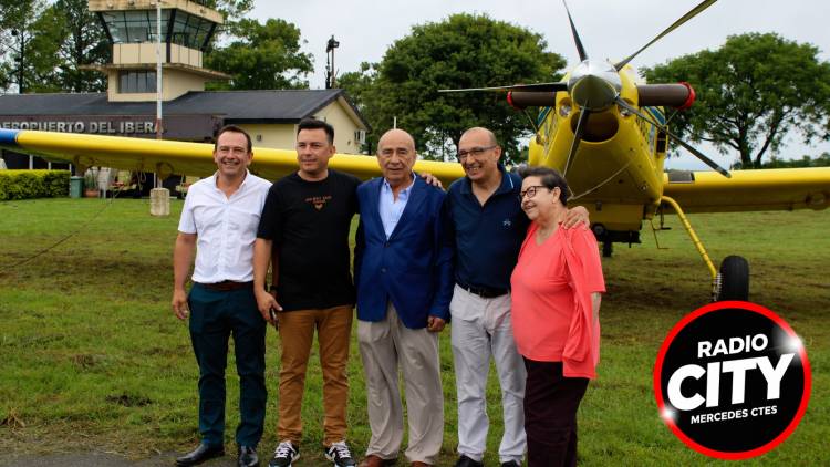 MERCEDES emotivo reconocimiento a un aviador con mas de 50 años de trayectoria