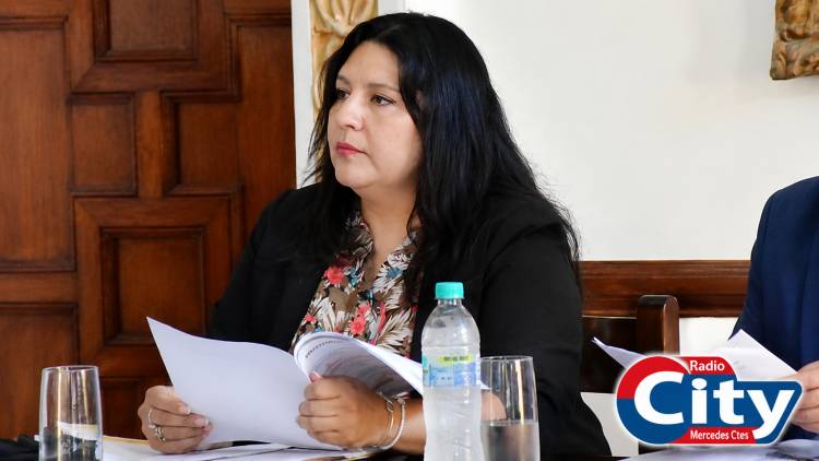 Mercedes: Analía Velázquez confirmó el inicio del pago de becas estudiantiles