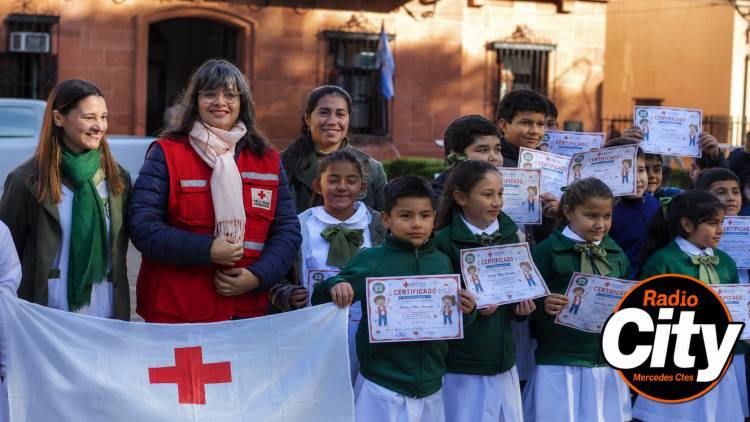 Mercedes: alumnos de Cruz Roja realizaron su juramento como voluntarios