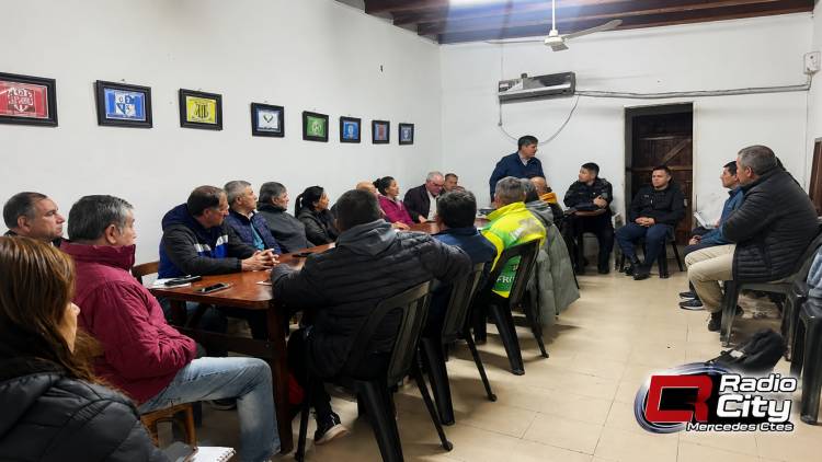 Mercedes: coordinan operativos de seguridad para el fútbol local