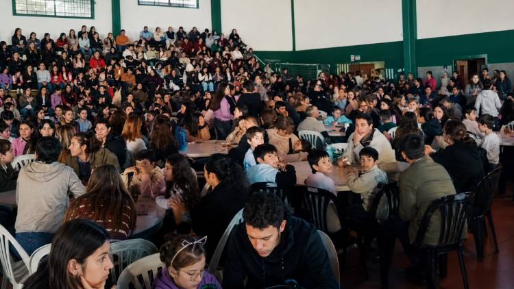 Mercedes: la Escuela Normal "Manuel Florencio Mantilla" agradeció el apoyo de la comunidad tras el éxito del Gran Bingo Olímpico