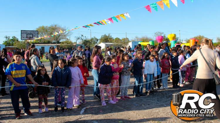Mercedes: “La Juveneta” volvió a convocar a numerosas familias, esta vez en el Barrio Villa